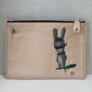 Coach X Gary Baseman LTD ED EMMANUEL HARE RAY PINK LEATHER CLUTCH BAG 216/305